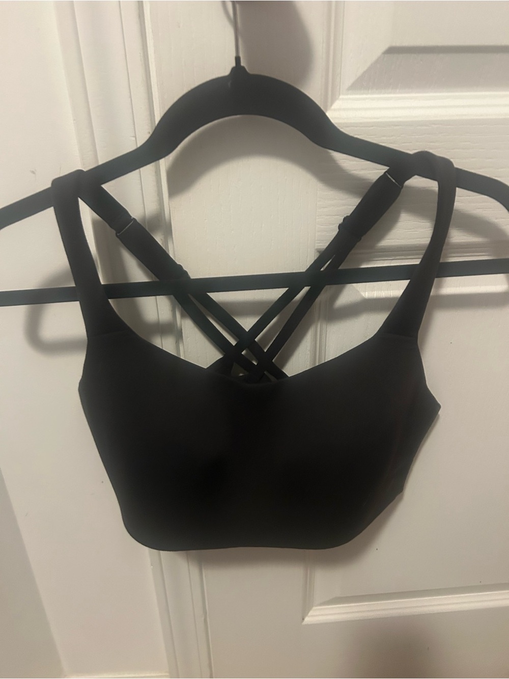 lululemon athletica Black Strappy Sports Bra with Crisscross Back
